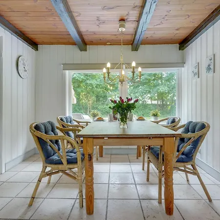 Vemund - 750m From The Sea By Interhome *